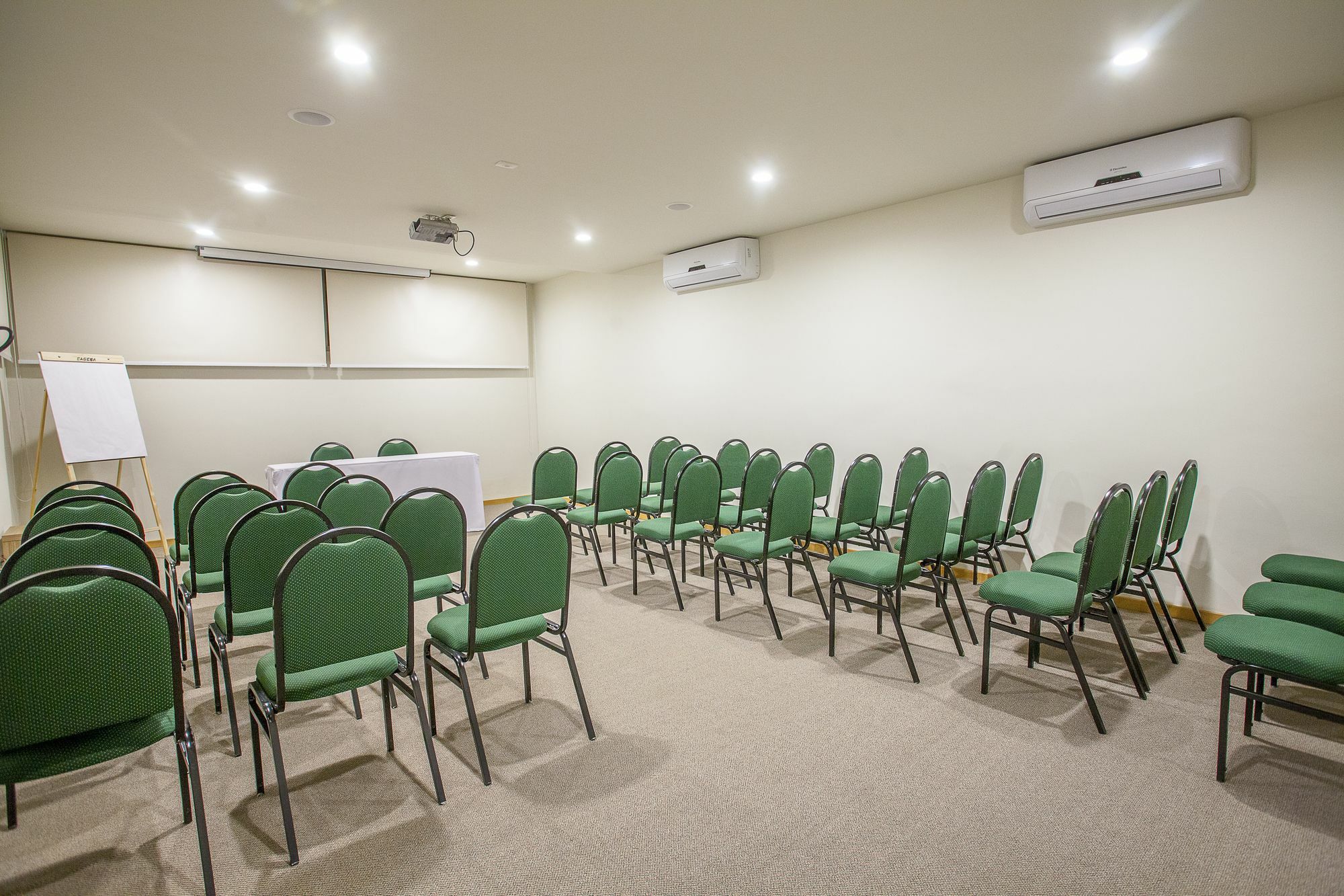Sao Carlos Marklin Suites Luaran gambar
